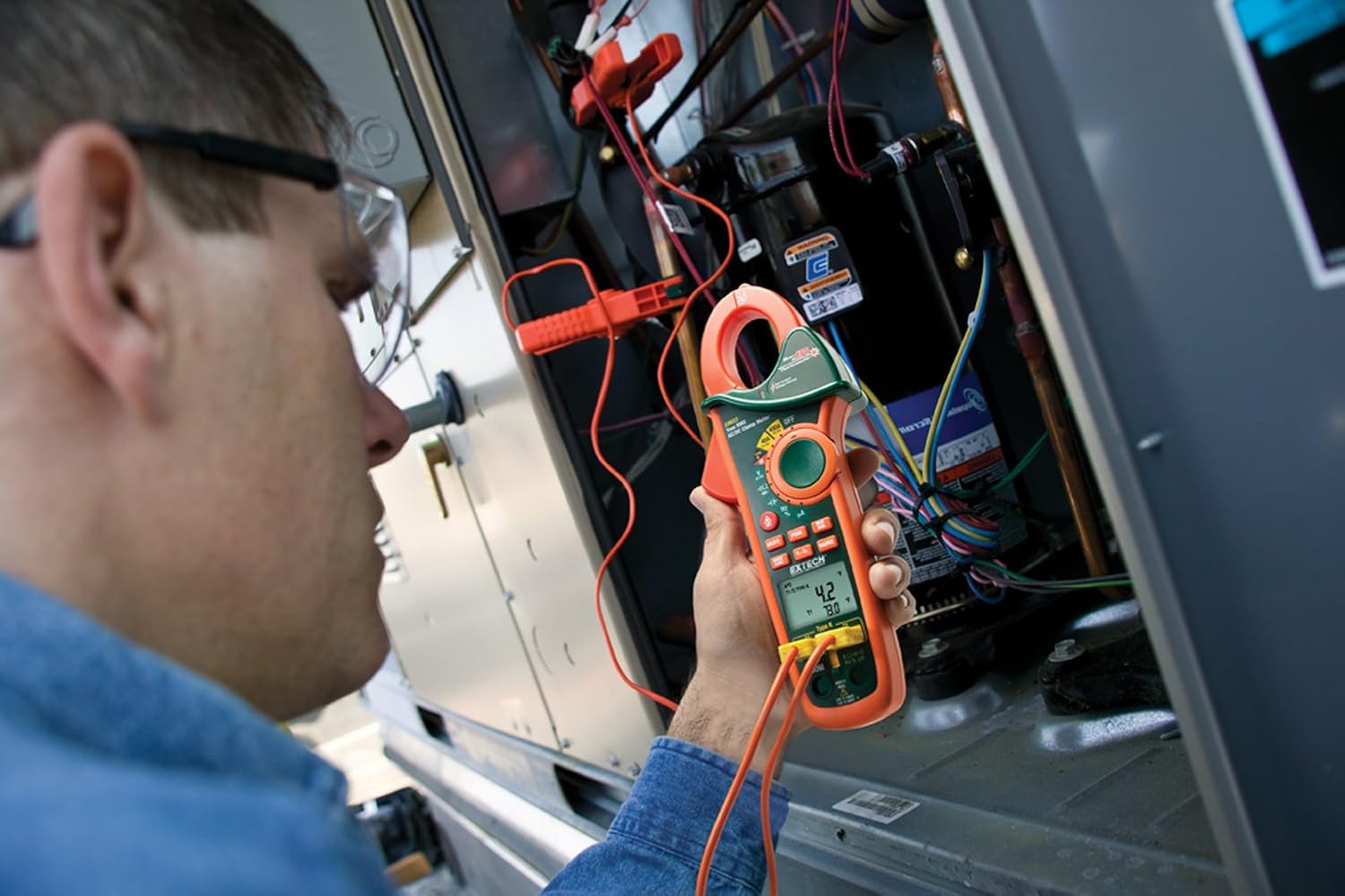 Extech EX623 True RMS 400A AC DC Clamp Meter With Dual Type K InfraRed Thermometer And NCV