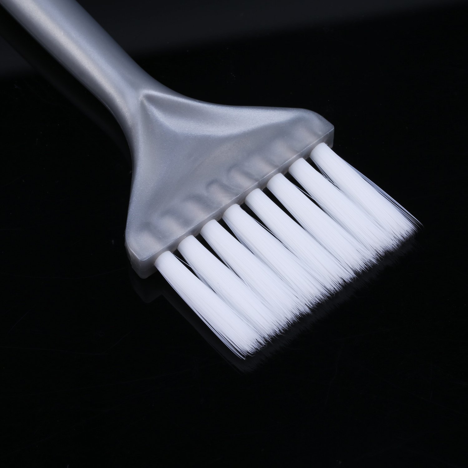 Mudder 5 Pack Hair Dye Coloring Brushes Hair Coloring Dyeing Kit Handle Salon Hair Bleach Tinting DIY Tool (Silver Grey) : Beauty