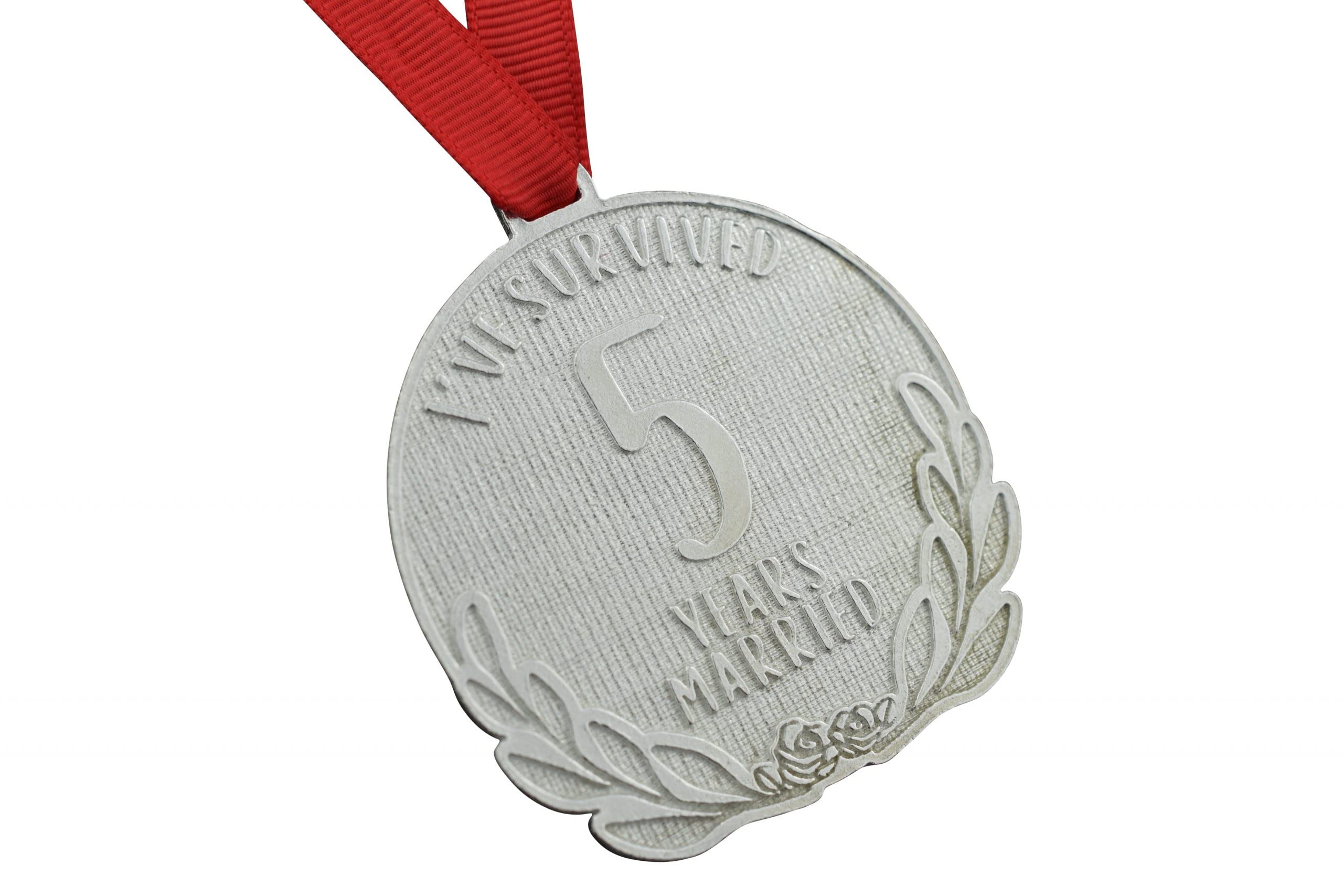 Pirantin 5th Anniversary Medal – I’ve Survived 5 Year Married Medal