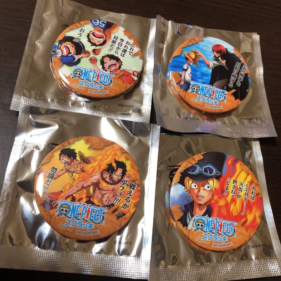 Amazon 宝くじ ノベルティ ワンピース スクラッチ 缶バッジ 4点セット ルフィ エース サボ シャンクス アイドル 芸能人グッズ 通販