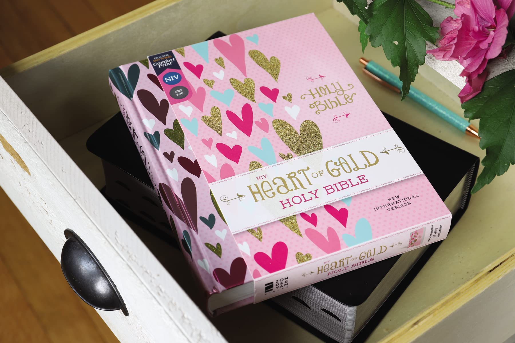 NIV, Heart of Gold Holy Bible, Hardcover, Red Letter, Comfort Print NIV, Heart of Gold Holy Bible, Hardcover, Red Letter, Comfort Print Hardcover