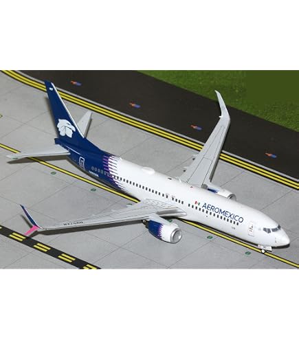 Amazon.com: Boeing 737 MAX 8 Commercial Aircraft Southwest