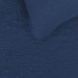 Easy-Going King Size Reversible Quilt Set with 1