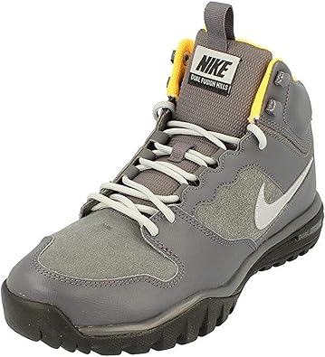 nike work boots