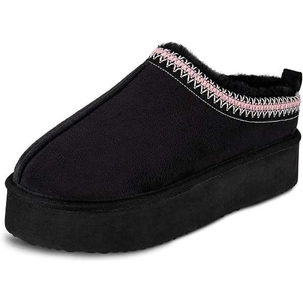 Journee Ezzey Women's Heeled Loafers