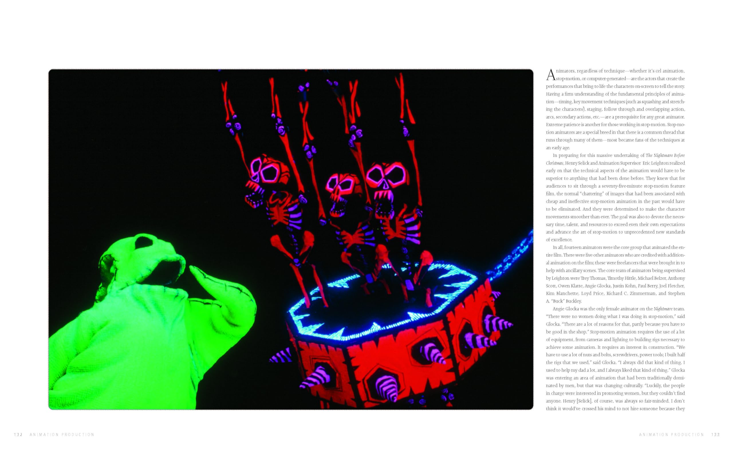 Tim Burton's The Nightmare Before Christmas Visual Companion (Disney Editions Deluxe)