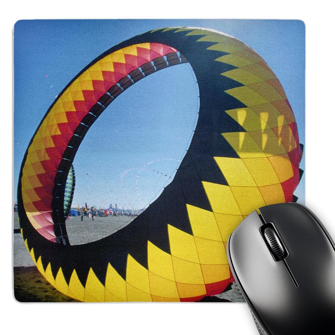 3dRose mp_95792_1 8 x 8-Inch Washington, Long Beach, Kite Festival - Us48 Jme0383 - John and Lisa Merrill Mouse Pad