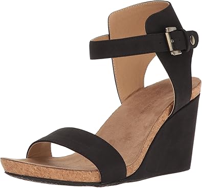 adrienne vittadini wedge heels