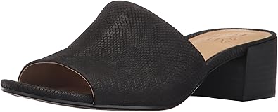 naturalizer daisy sandal