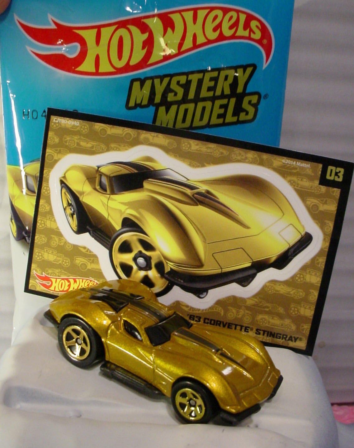gold corvette hot wheels