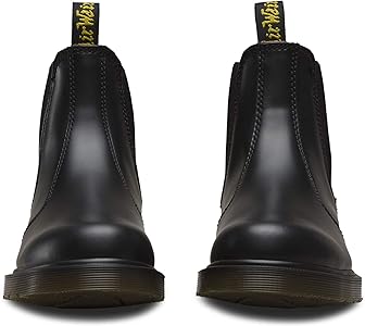 dr martens smooth chelsea boots