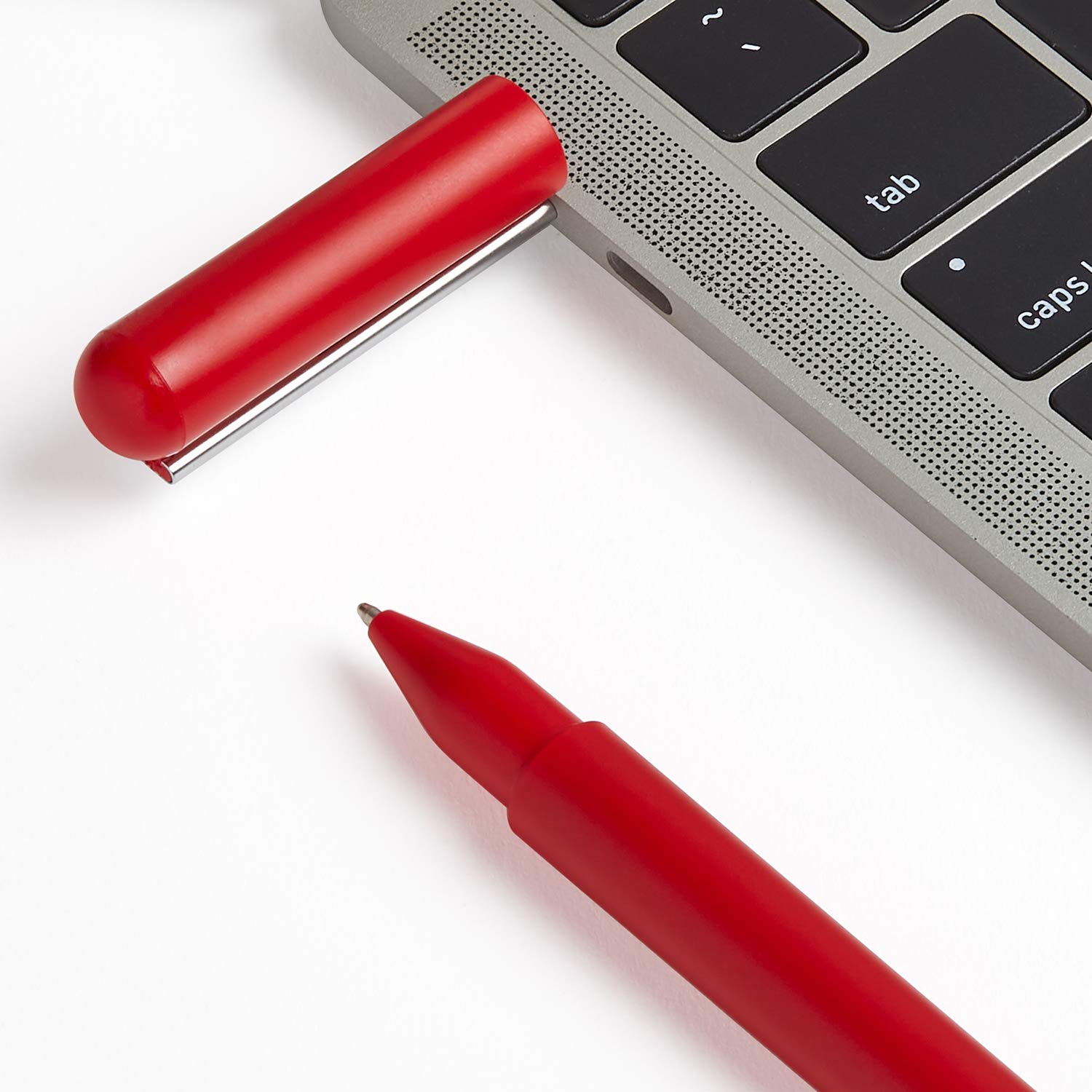 LEXON - C-Pen Black Ink Ballpoint Pen with 32 GB Flash Memory Integrated in the Cap - Red — image 1
