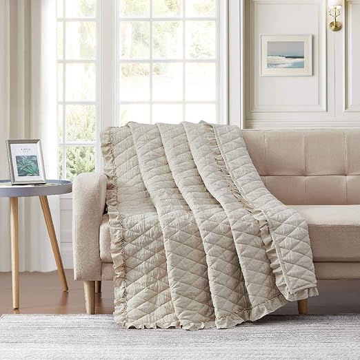 Amazon Com Bourina Quilted Throw Blanket With Ruffles Pre Washed