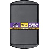 Wilton Cookie Sheet, Perfect Results, Non Stick, 38.7cm x 26cm (15.25in x 10.25in) , silver