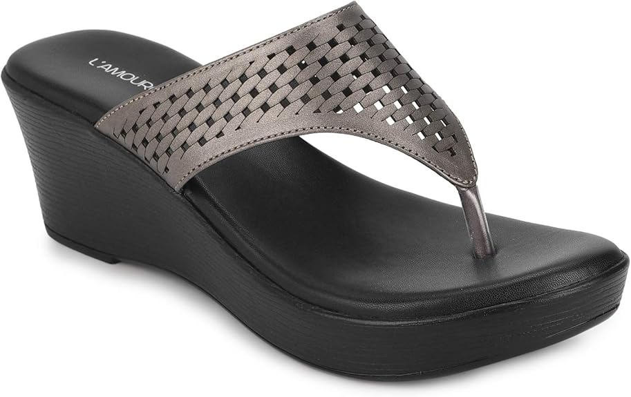 red chief ladies sandal price