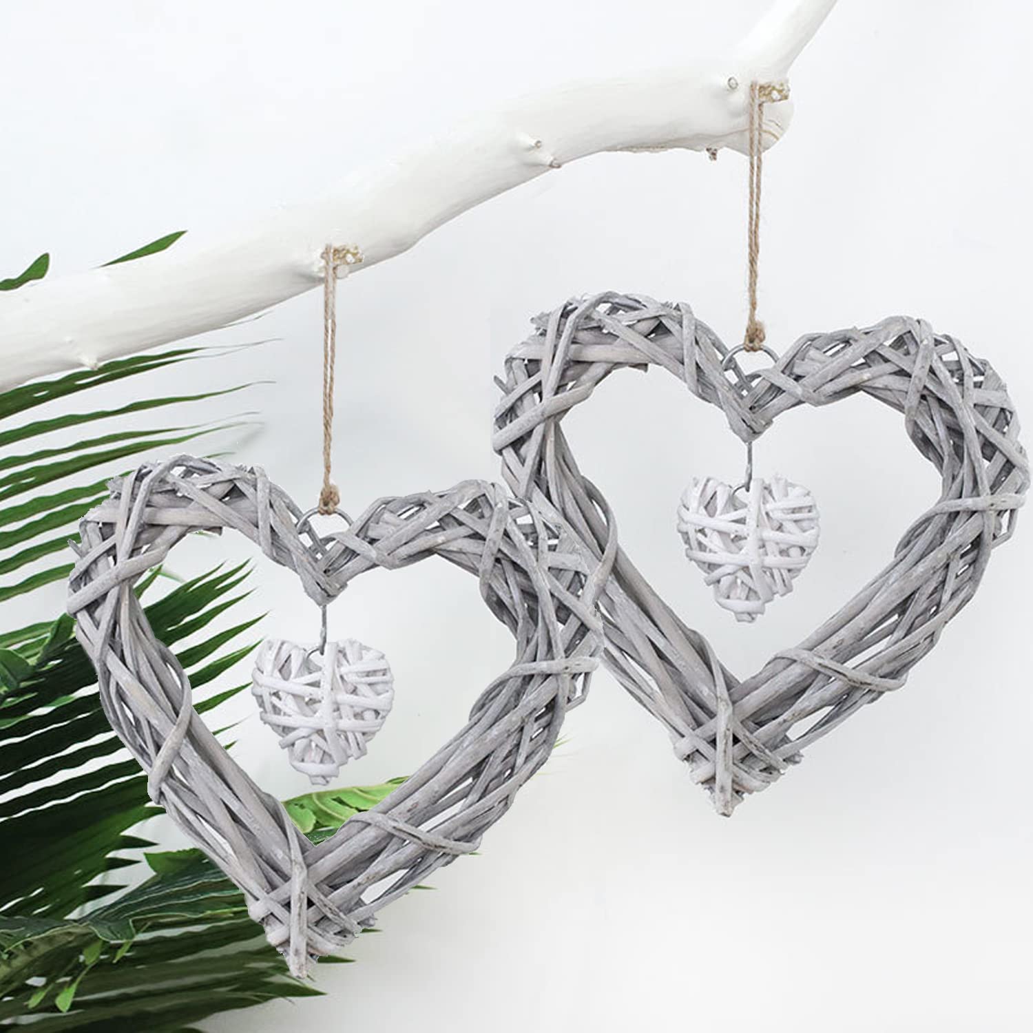 2 pcs Artificial Wicker Heart Wreath Wall Hanging Rattan Decoration Door Diy Grapevine Hearts Decor Wedding Party Decoration