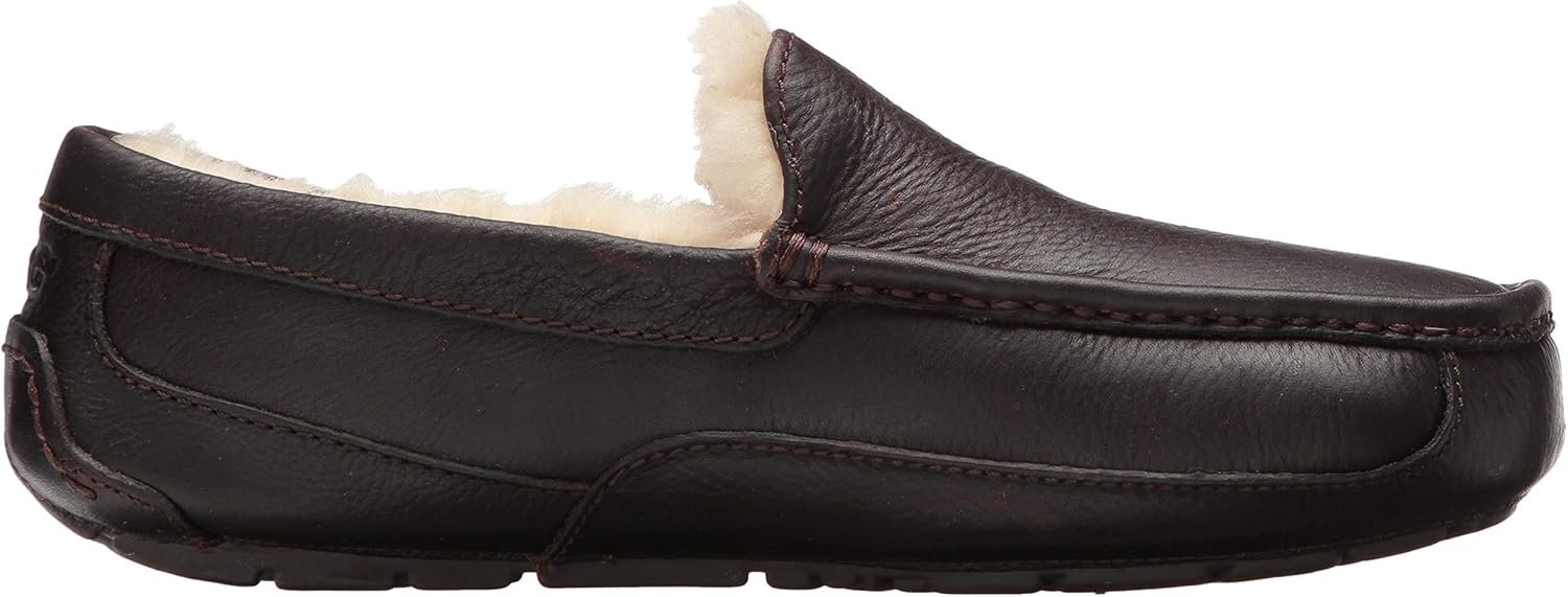  | UGG Men's Ascot Slipper | Slippers
