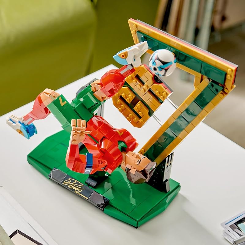 Editions Cristiano Ronaldo – Fußballlegende Spielzeug - 3D Figuren Modellbau - DIY Kinderzimmer Deko - Geschenk für Jungen, Mädchen ab 12 Jahren und Erwachsene Sportfans - 43016 — Foto 5 von 8