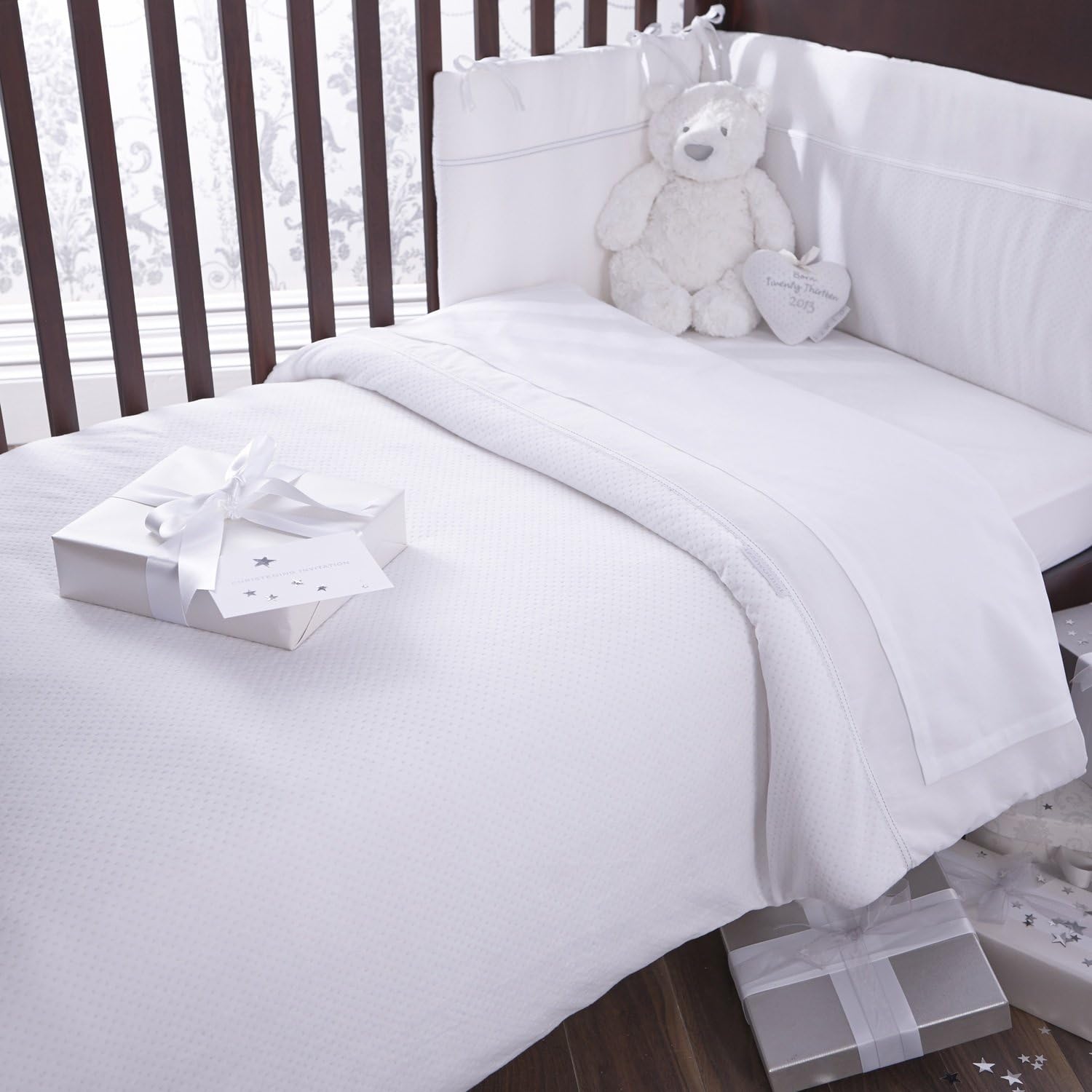 white cot coverlet