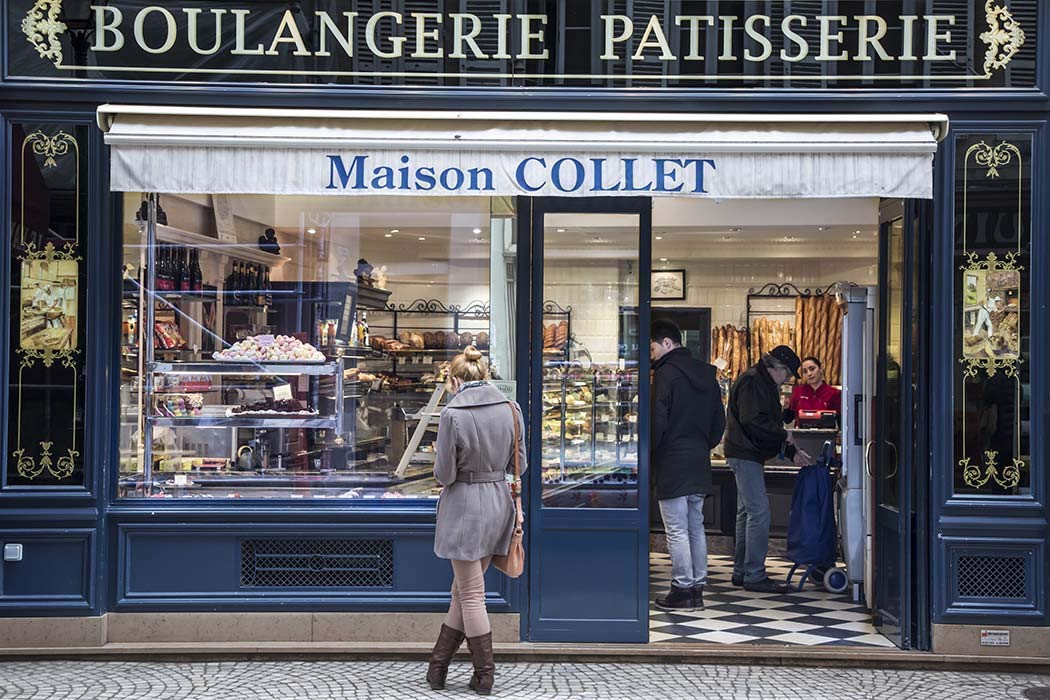 Amazon Com Paris Photography Boulangerie Patisserie Bakery Pastry Shop Young Woman France Europe Art Print Wall Art Gift Decor Photo Handmade