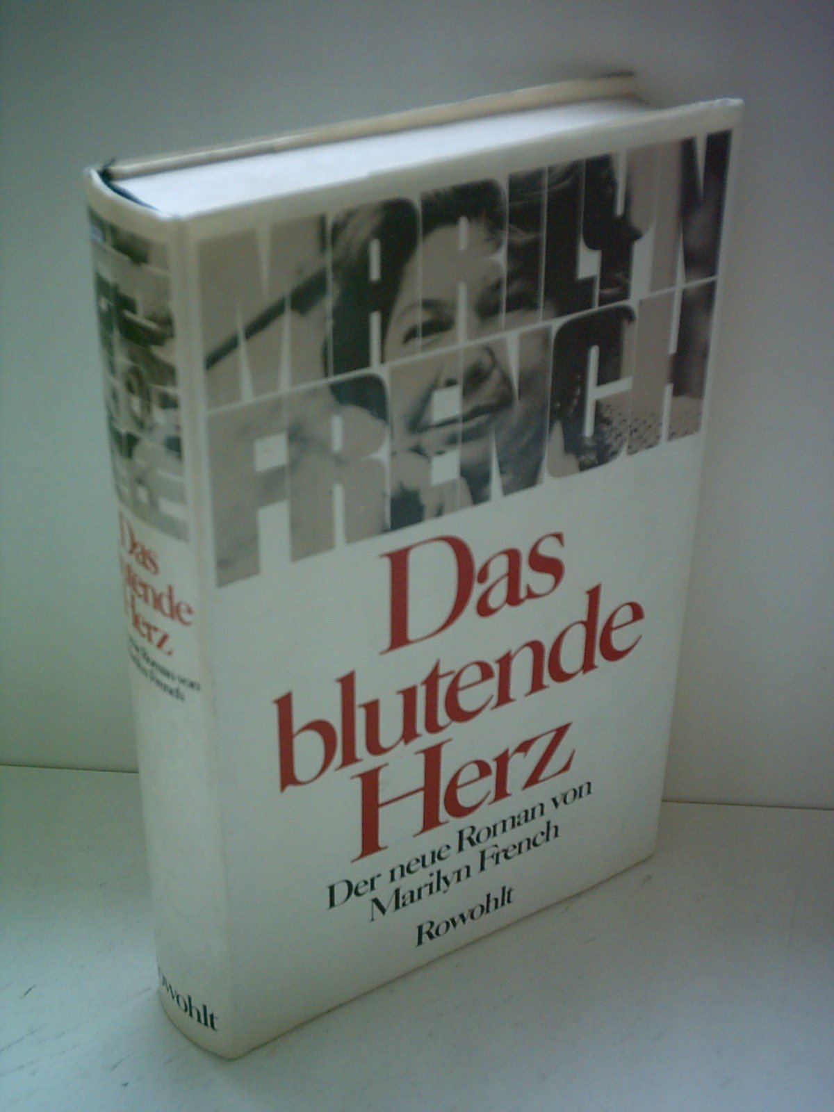 Das Blutende Herz Roman French Marilyn Holfelder Von Der Tann Cornelia Strempel Gesine Amazon De Bucher