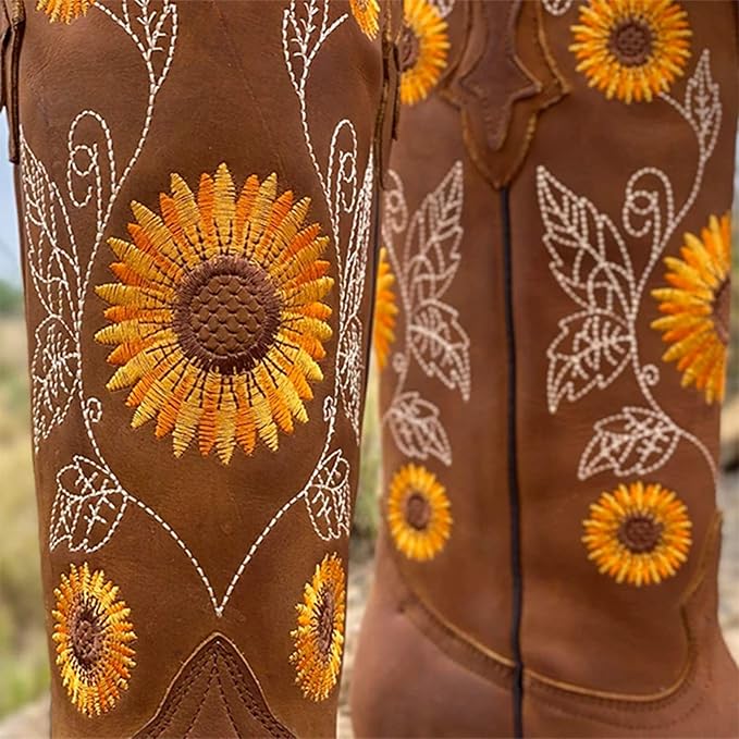 Womens Sunflower Printed Cowgirl Embroidered