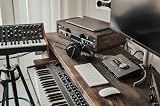 Beyerdynamic DT 990 PRO Limited Black Edition 250 Ohm Headphones view 2