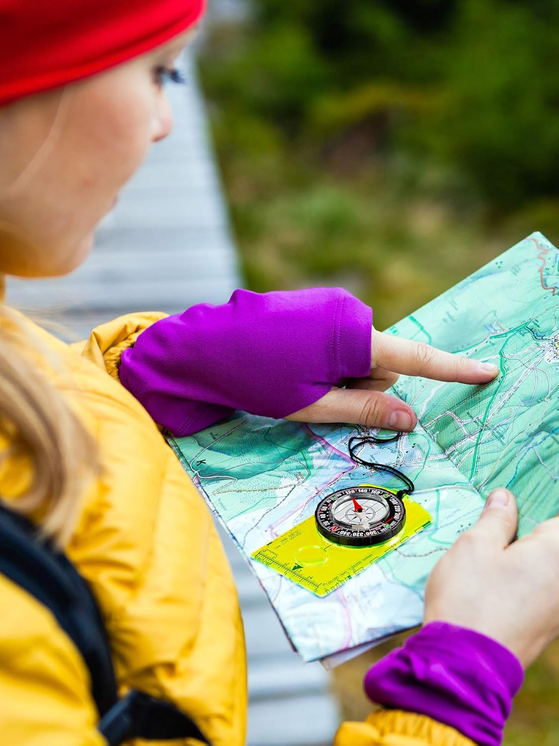 Gejoy 6 Pieces Navigation Backpacking Compass Orienteering Hiking Compass Adjustable Map Reading Compass for Boy Scout Kids Outdoor Camping (Style 1) : Sports & Outdoors