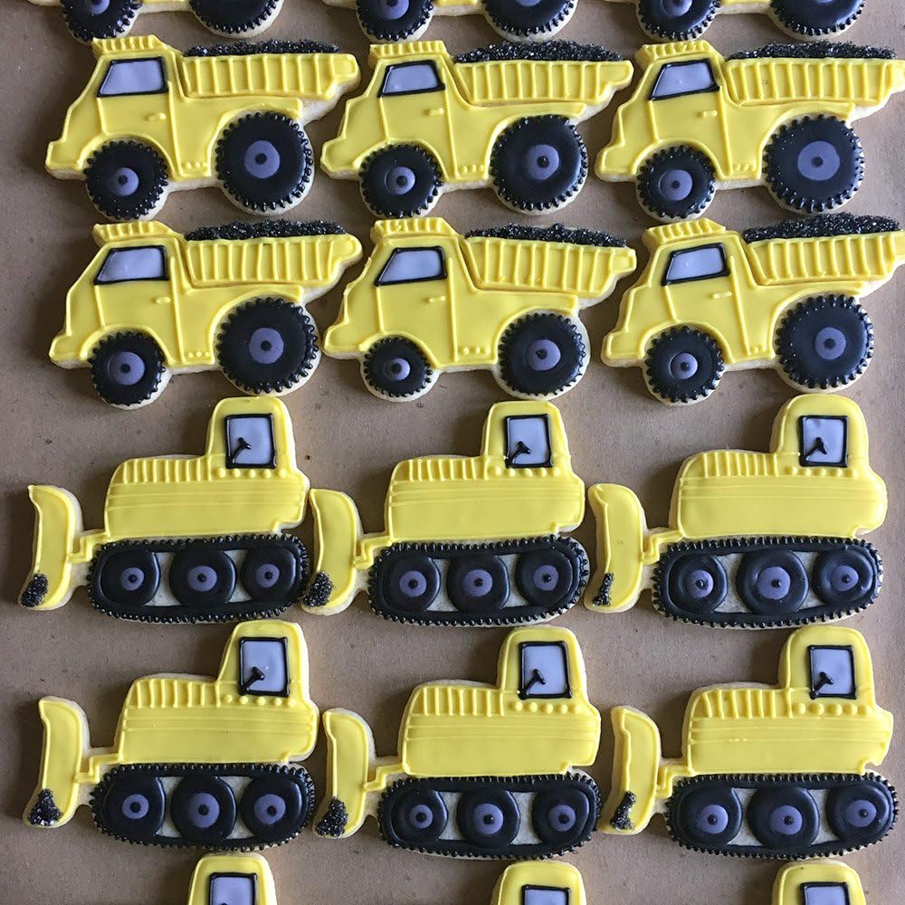 Ann Clark Lot De 3 Emporte Pieces Avec Livret De Recettes Bulldozer Camion Benne Et Tracteur Emporte Pieces Patisserie Napravi Rs