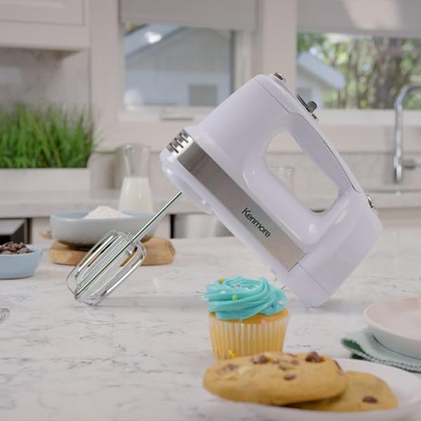 KENMORE 5-SPEED HAND MIXER/BLENDER, 250 WATTS, WITH BEATERS, DOUGH HOOKS, LIQUID BLENDING ROD, AUTOMATIC CORD RETRACT, BURST CONTROL, AND CLIP-ON ACCESSORY STORAGE