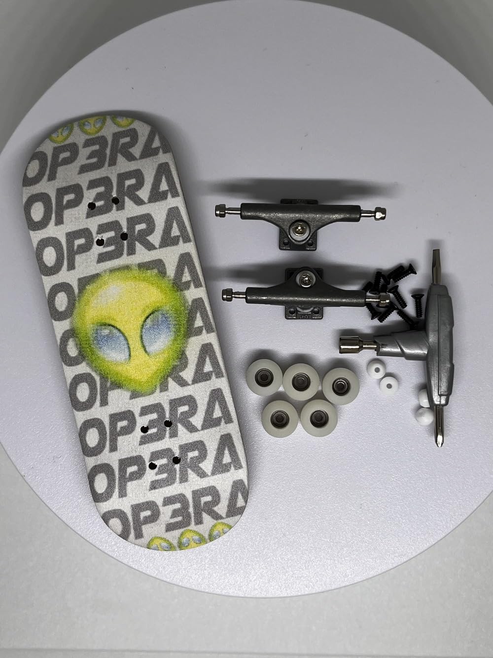 Op3ra Pro Fingerboard Complete-34 * 96mm Maple Wood Deck,UV Printing Graphic-Solid Single Axles Pro Trucks & 5 Urethane Bearing Wheels,-Replace Bushings-The Alien A51