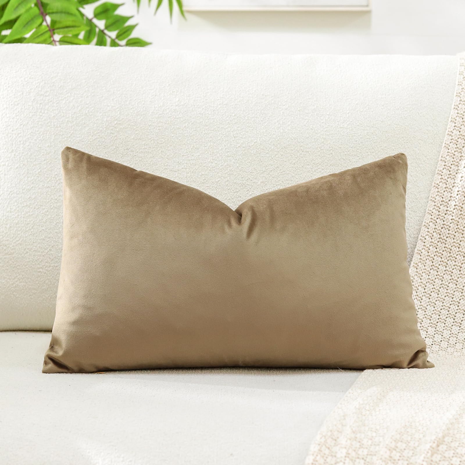 Artscope Luxury Velvet Cushion Covers Decorative Rectangle Pillowcases Soft Solid Cushion Cases for Couch Sofa Bedroom Car Decor 40x60cm Golden Brown