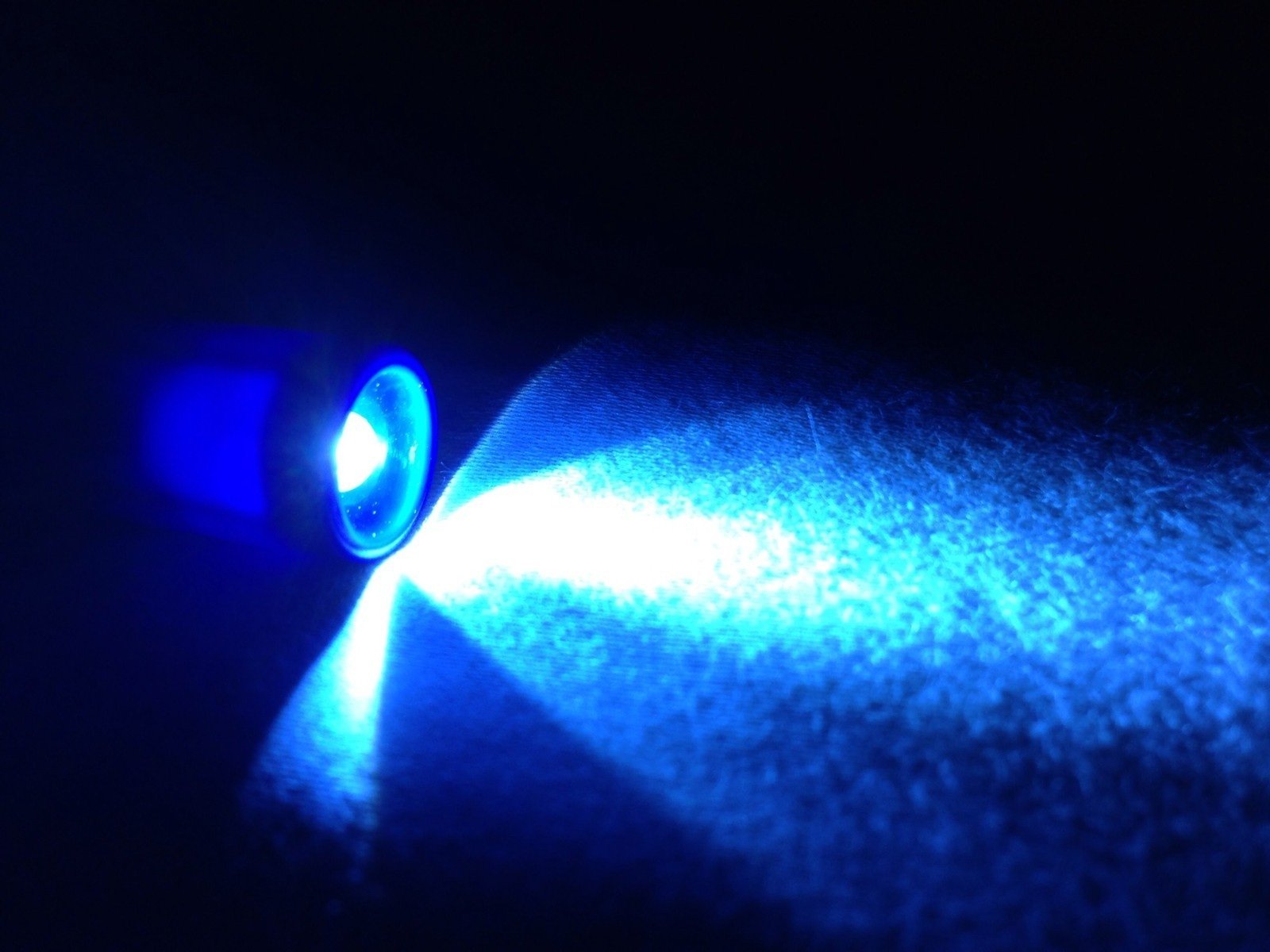 EMI White Bright LED Disposable Pen Light Diagnostic Medical Penlight with Pupil Gauge - 6 Pack