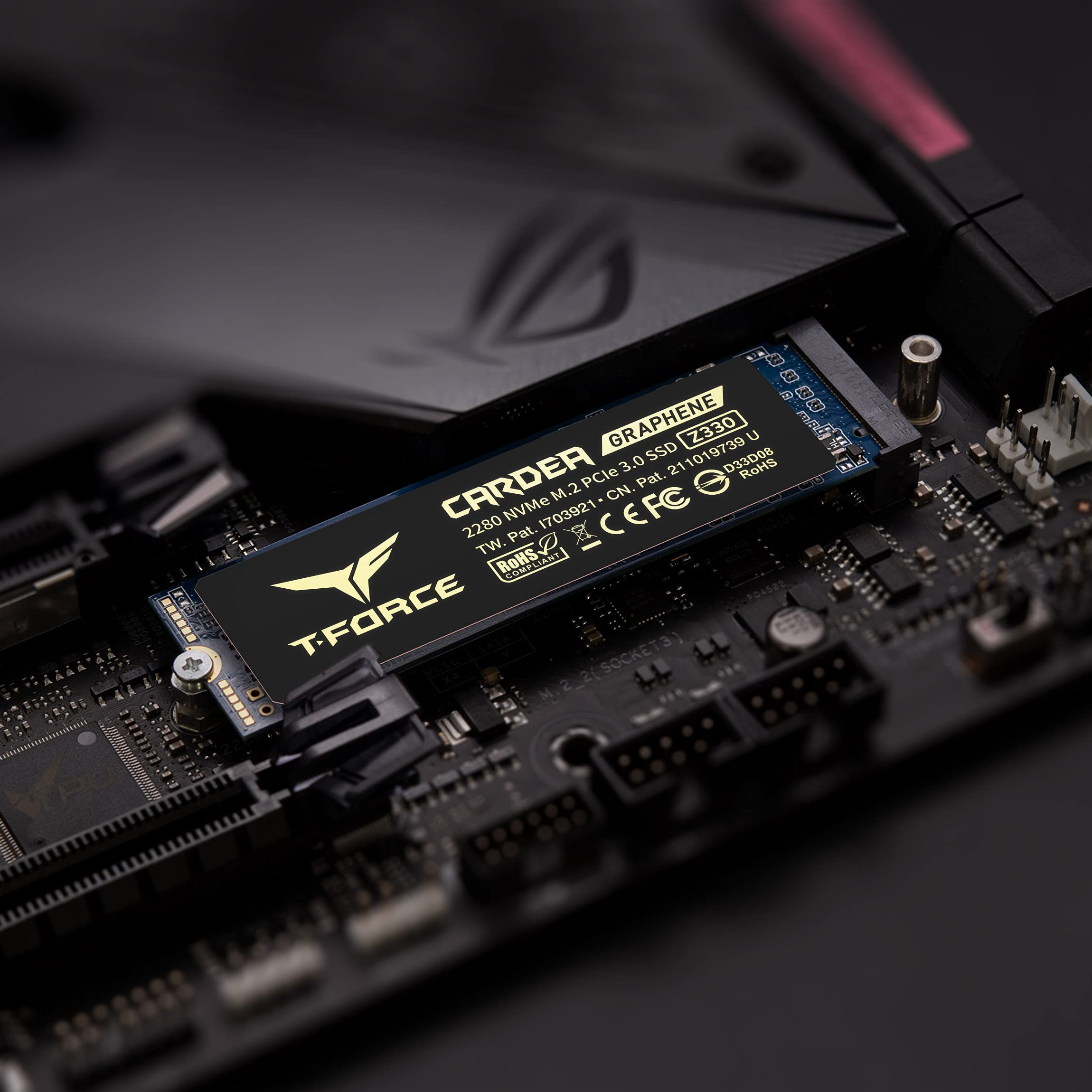 TEAMGROUP SSD Team Cardea Zero Z330 M.2 1TB PCIe G3x4 2280