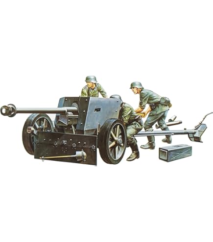 Amazon.com: SdKfz 251/1 Ausf C Halftrack 1-35 AFV Club