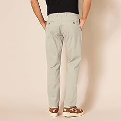Amazon Essentials Men's Athletic-Fit Casual Stretch