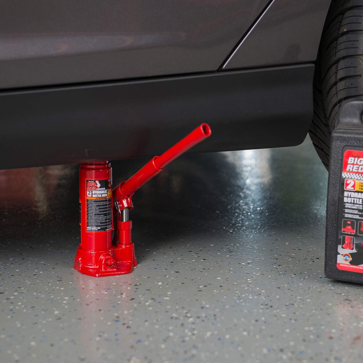 BIG RED T90213 Torin Hydraulic Welded Bottle Jack with Blow Mold Carrying Storage Case, 2 Ton (4,000 lb) Capacity, Red: Automotive