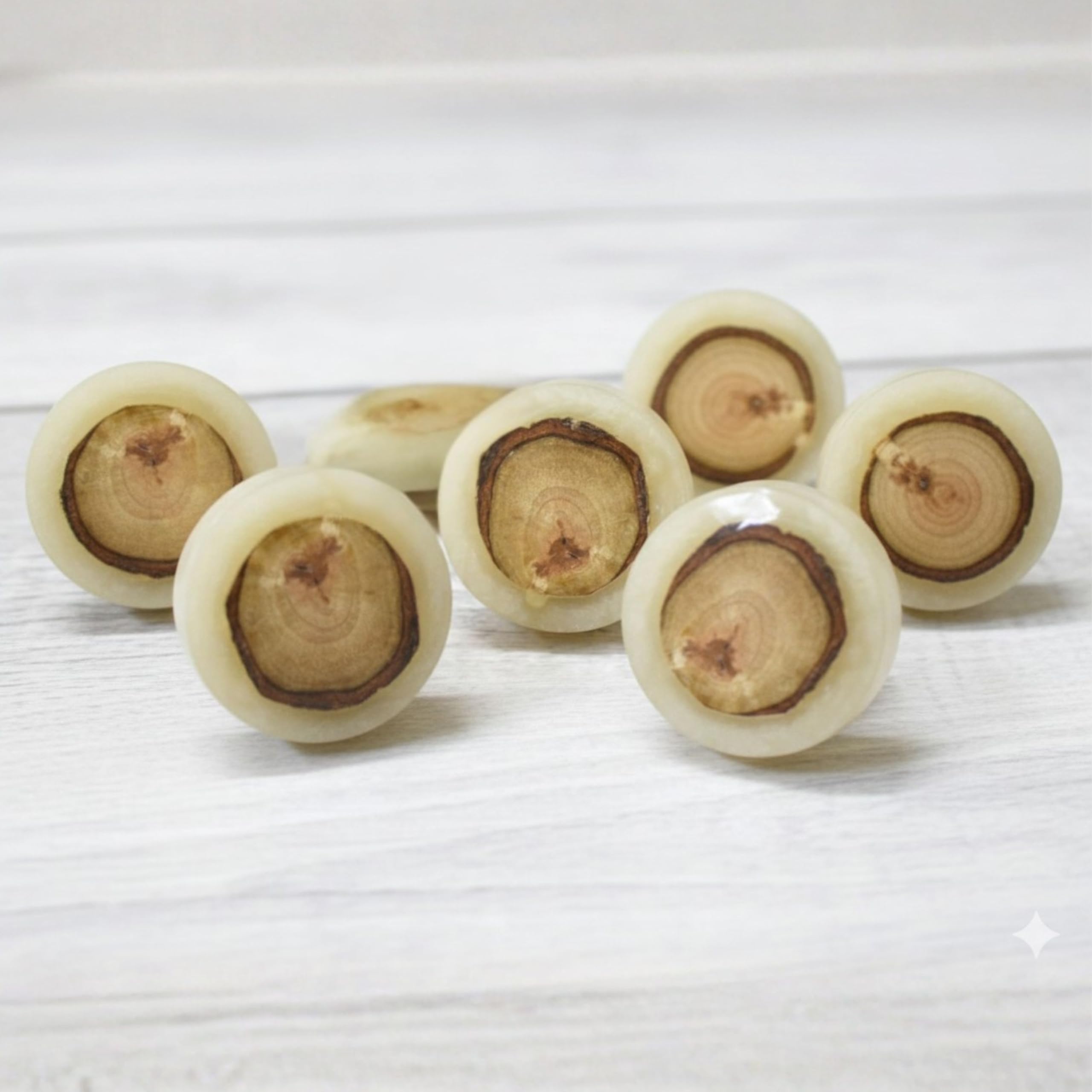 ARTISNO White Set of 6 Resin Wood Knobs: Unique Round Resin Drawer Door Knobs & Cabinet Pulls, Decorative Cupboard Handles for Kitchen, Bathroom, Dresser & Wardrobe Hardware