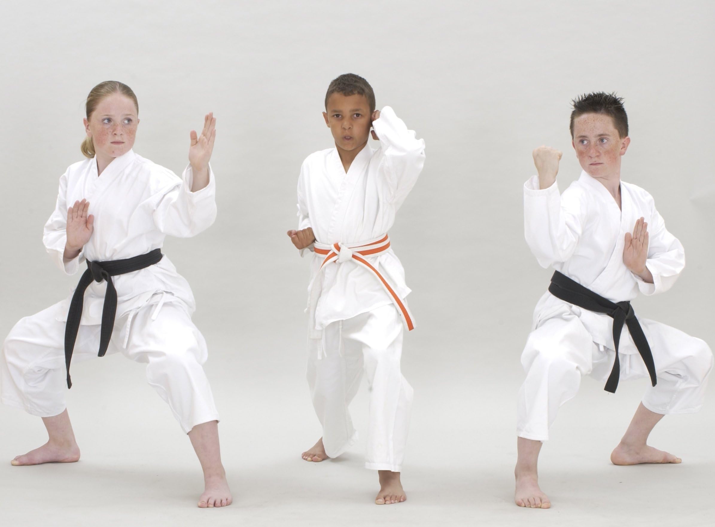 Karate suit (white) (120cms)