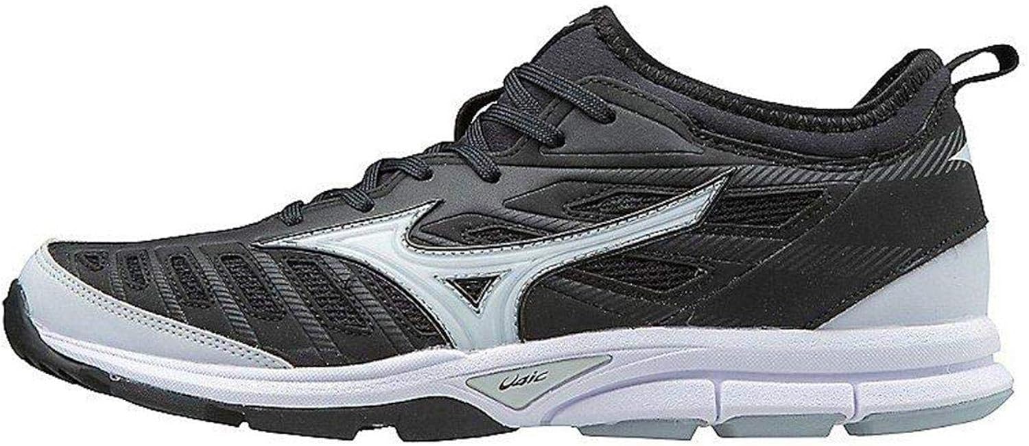 mizuno players trainer