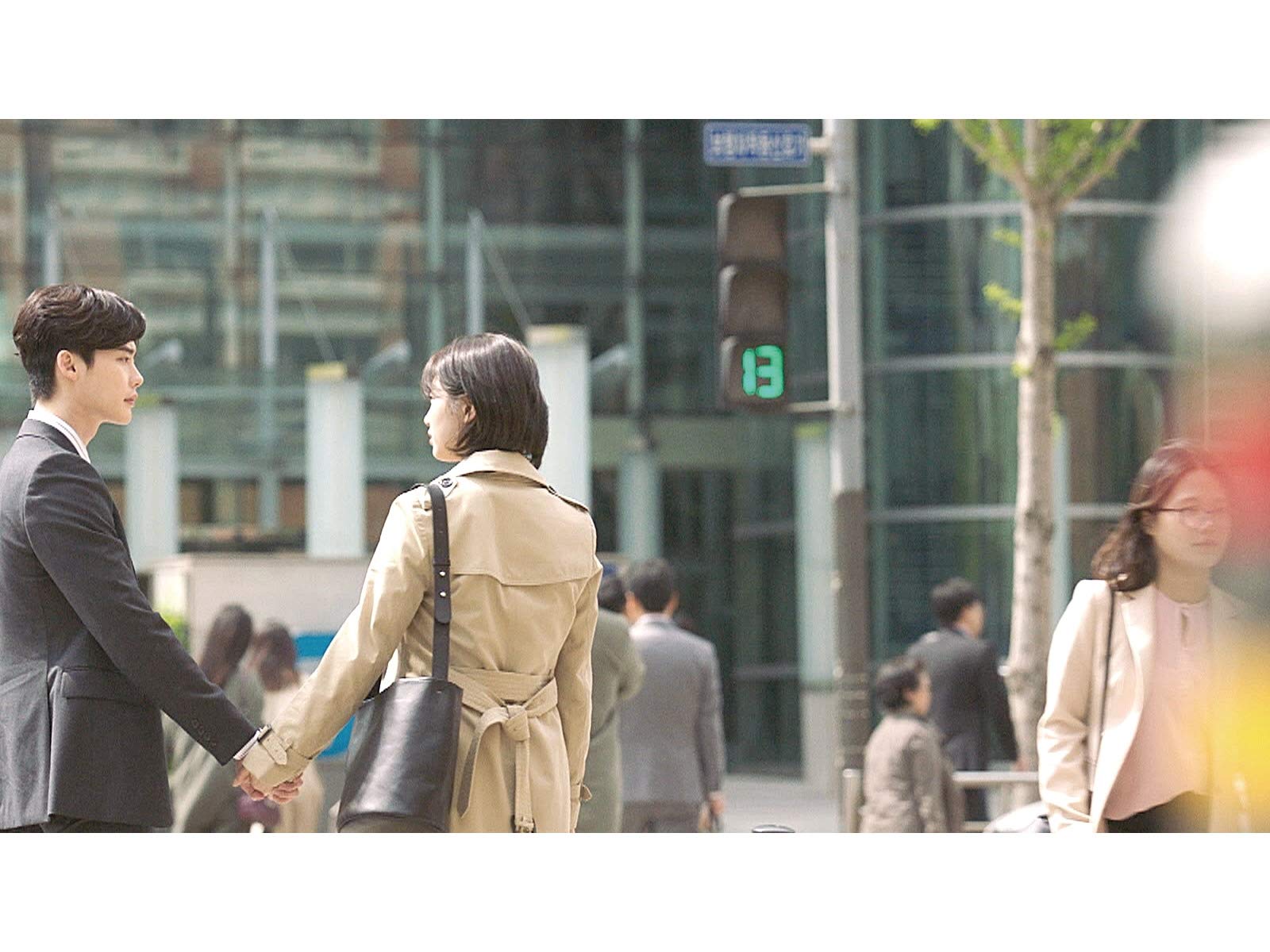 Amazon Co Jp あなたが眠っている間に 字幕版 を観る Prime Video