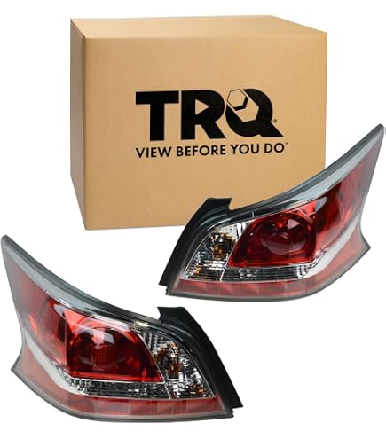 Amazon.com: Genuine Nissan Parts 26555-ZX00B Driver Side Taillight