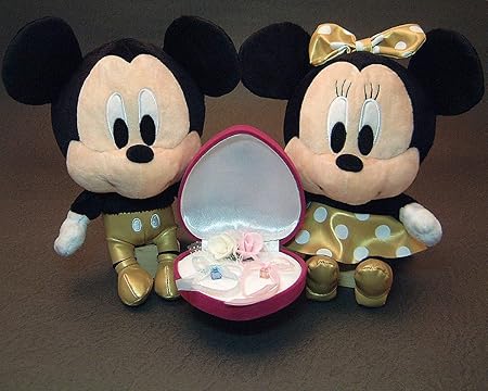 Amazon Disneyディズニーぬいぐるみゴールド ミッキー ミニー と結婚式の指輪交換用リングピロー エンジ の3個セット 沖縄 離島などを除く 結婚式 指輪交換 結婚祝い ブライダルドール リングピロー ぬいぐるみ おもちゃ