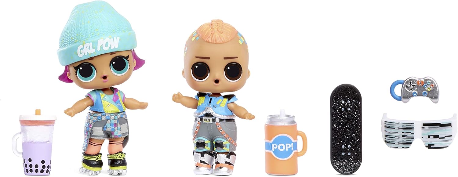 L.O.L. Surprise! Clubhouse Playset with 40+ Surprises and 2 Exclusives Dolls (569404E7C): Toys & Games