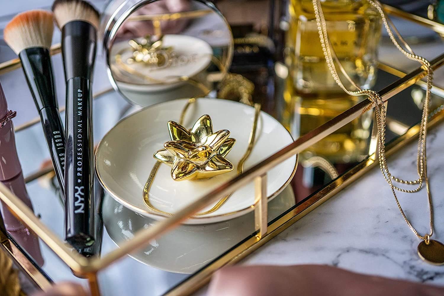 3 Pcs Nesting Gold Mirror Tray, Decorative Jewelry Perfume Trays for Vanity, Dresser, Bathroom, Bedroom Display, can Hold Cosmetics, Makeup, Magazine: Home Improvement