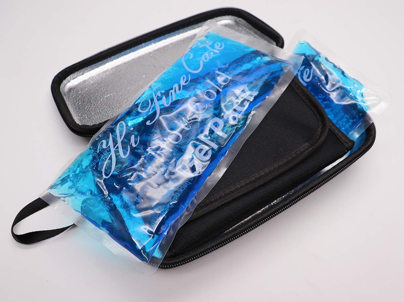 Insulin Cooler Travel Case - Insulated Portable Diabetic Pouch with 2 Gel Ice Packs - Reusable Lightweight & Durable for Medications Diabetes Pen, and Supplies, Black (Insulin Cooler Case): Health & Personal Care