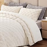 BEDELITE Fluffy Comforter Set Queen - Super Soft Warm Sherpa Comforter Cream White, Jacquard Checkered Fleece Bedding, 3 Pieces Fuzzy Bed Set for Winter(1 Comforter, 2 Pillowcases)
