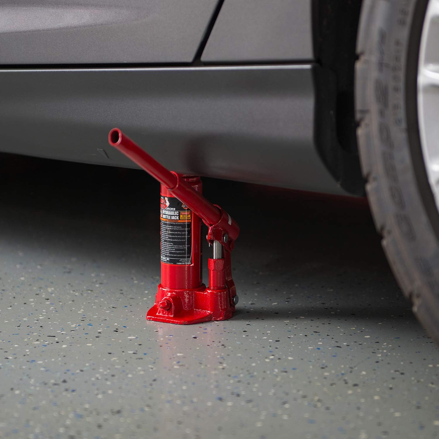 BIG RED T90213 Torin Hydraulic Welded Bottle Jack with Blow Mold Carrying Storage Case, 2 Ton (4,000 lb) Capacity, Red: Automotive