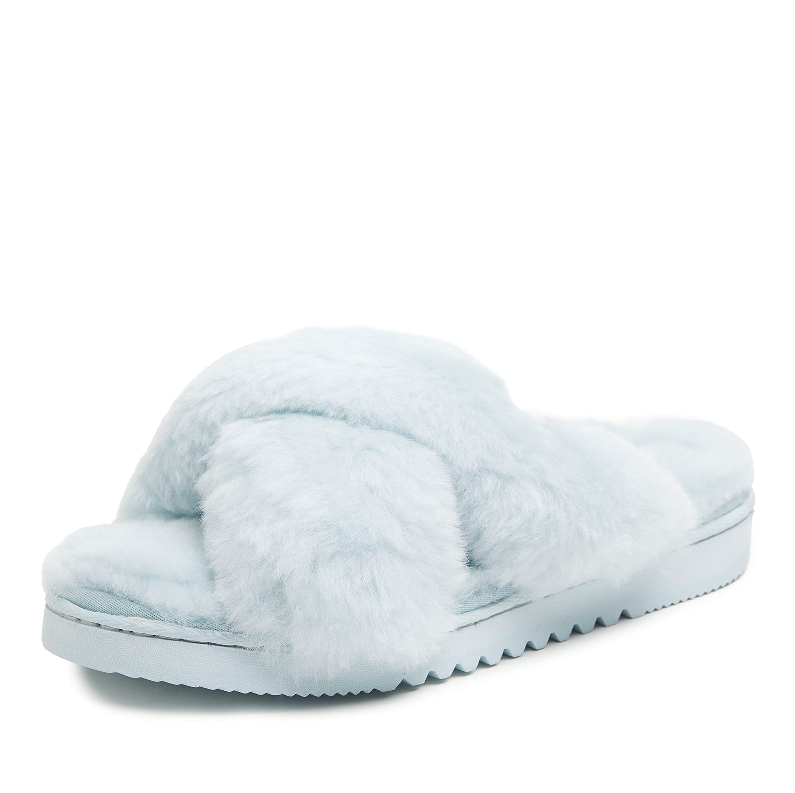 Photo 1 of **DIRTY NEEDS CLEANING** Fireside by Dearfoams Women's New Castle Crossband All Over Shearling Easy On/Off Slide Slipper