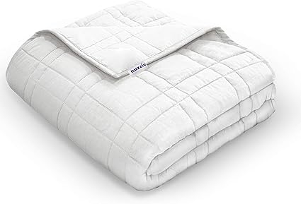 Amazon.com: Nuzzie Weighted Blanket [New 2020] - 20 lbs Queen/Full